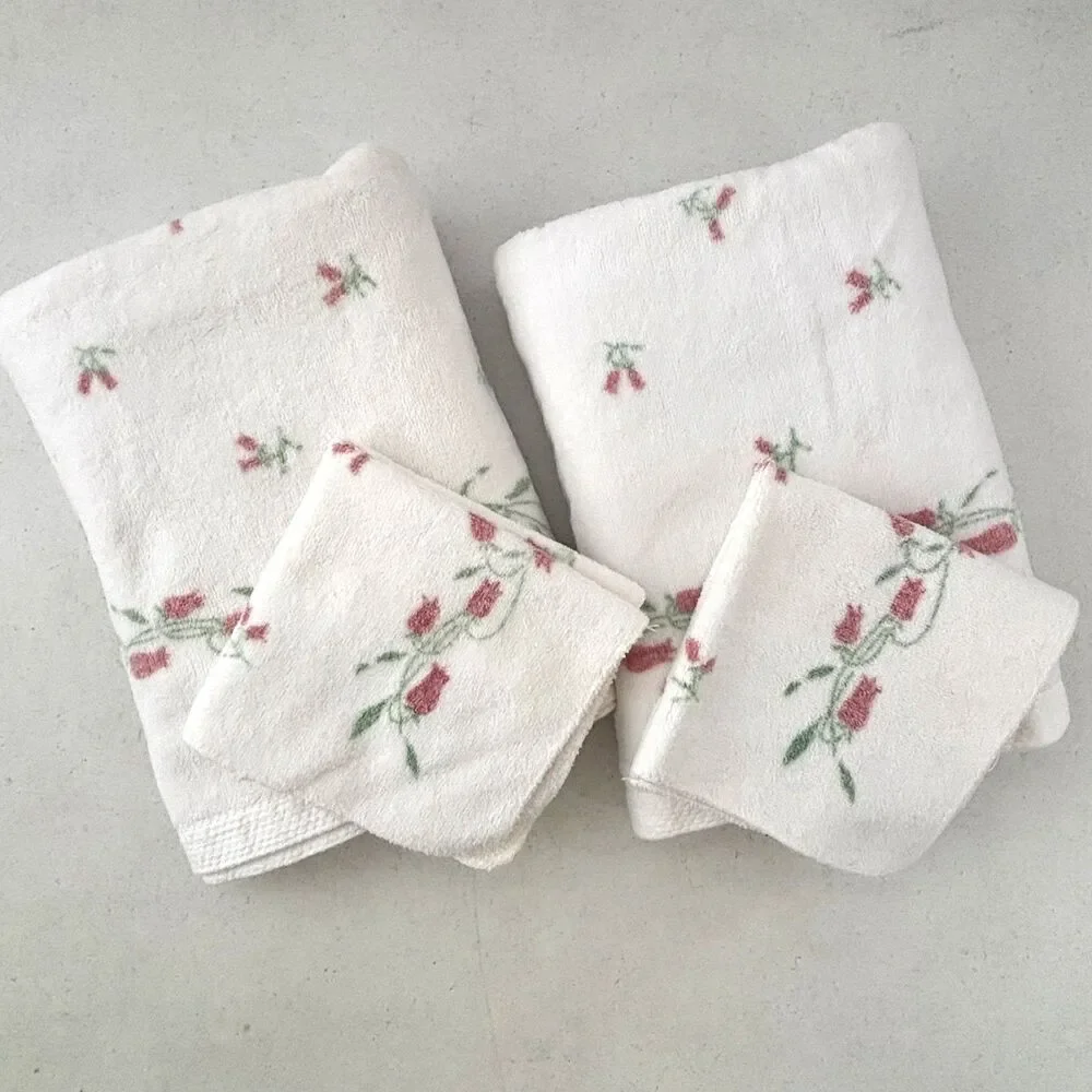 Fieldcrest Bath Velour Towel Set Vintage 90s Pink Floral Cottagecore Velour